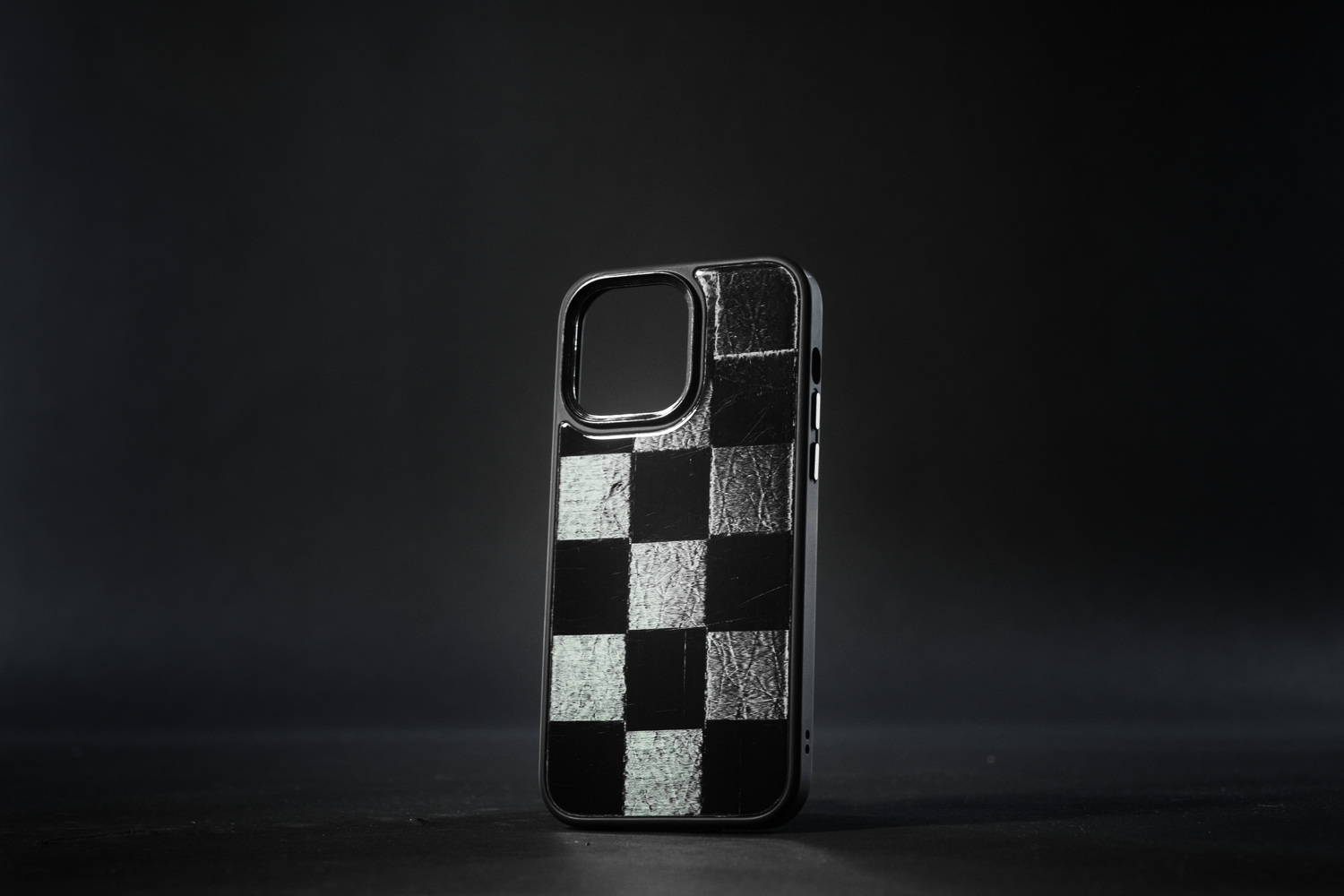 Chessboard Carbon Case – PolarFiber